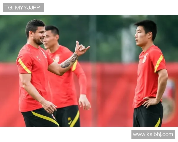 全球足球百大球星卡牌排行榜揭晓 谁将成为球迷心中的顶级传奇之星