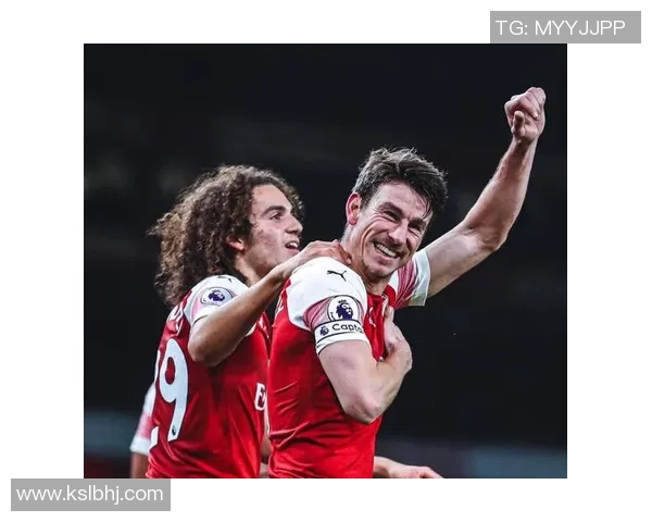 厄瓜多尔前足球球星回顾：辉煌成就与退役后的新人生